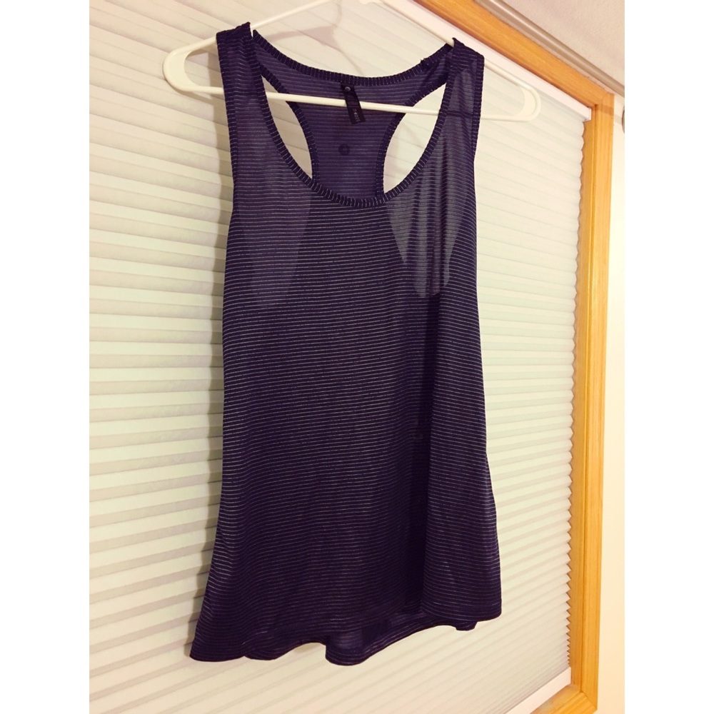 Women’s workout tank